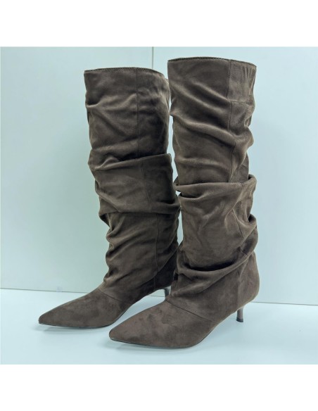 BOTA ARRUGADA MARRON