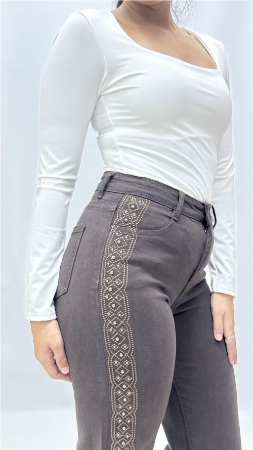 PANTALON VEGA MARRON