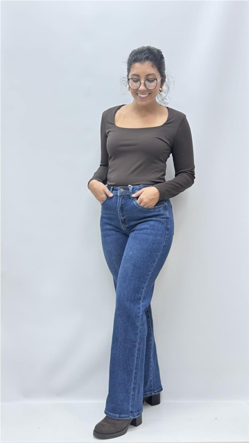 PANTALON REGULAR CHARI VAQUERO