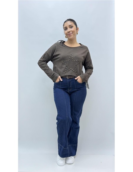 CAMISETA TACHAS ESTRELLA MARRON
