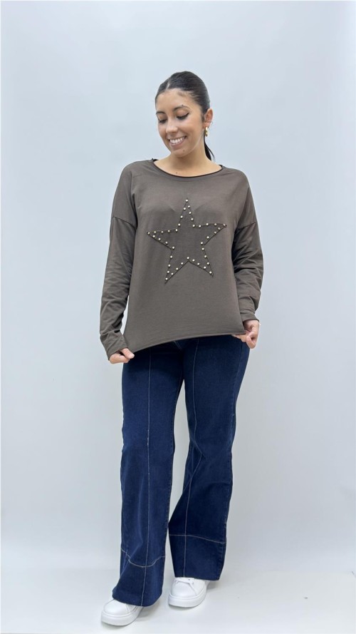 CAMISETA TACHAS ESTRELLA MARRON