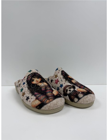 ZAPATILLO FILTRO CON PERRO CAMEL