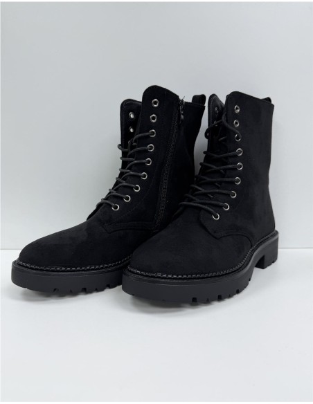 BOTA MOTERA DE SERRAJE NEGRO