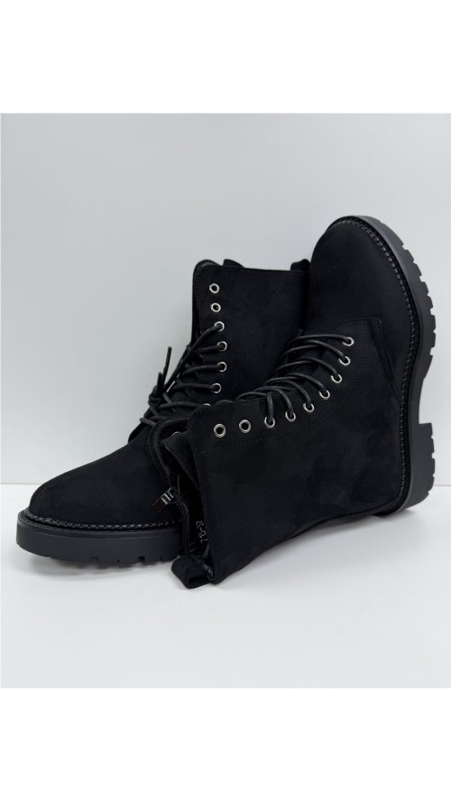 BOTA MOTERA DE SERRAJE NEGRO