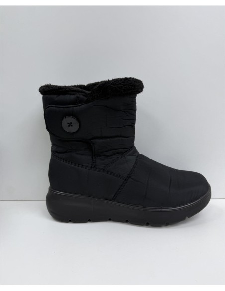 BOTA IMPERMEABLE CON VELCRO NEGRO