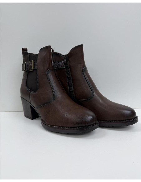 BOTIN ELASTICO CON HEBILLA MARRON