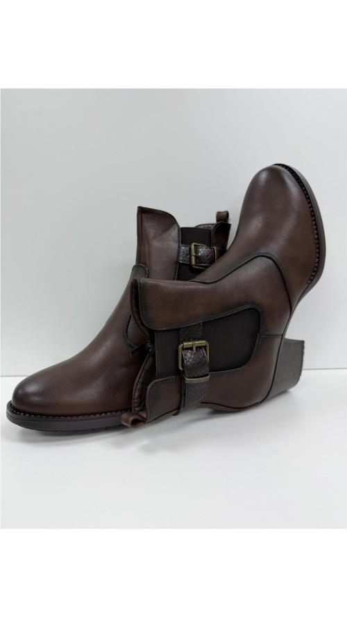 BOTIN ELASTICO CON HEBILLA MARRON