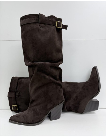 BOTA ARRUGADA COW BOY HEBILLA MARRON