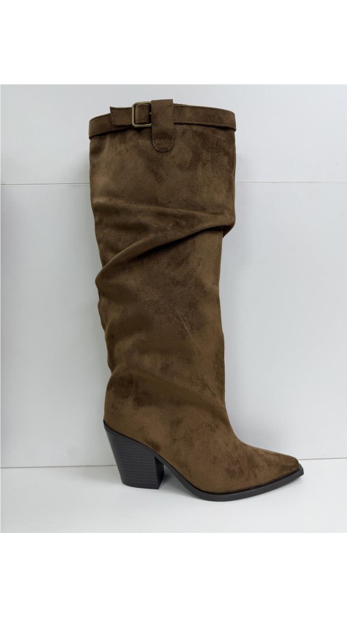 BOTA ARRUGADA COW BOY HEBILLA CAMEL