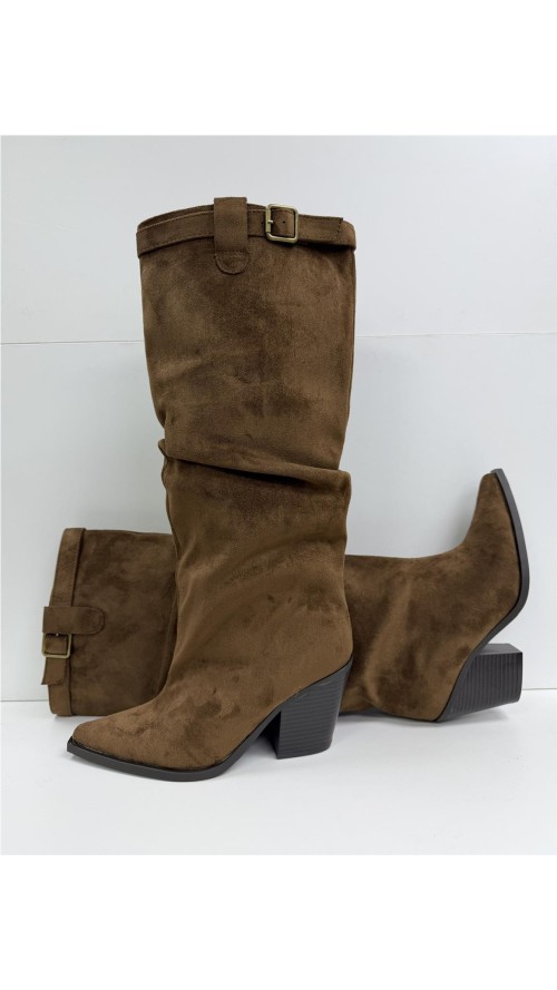 BOTA ARRUGADA COW BOY HEBILLA CAMEL