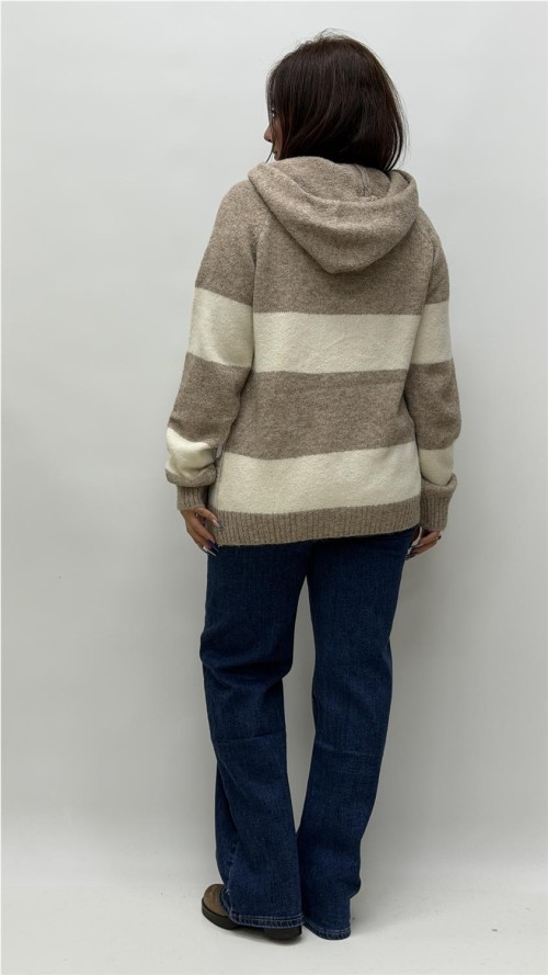 JERSEY CON CAPULLA ADELA CAMEL