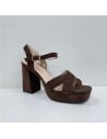 SANDALIA TIRAS CRUZADA MARRON