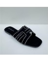 SANDALIA PLANA TACHAS NEGRO