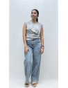 CAMISETA NUDO GRIS
