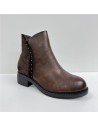 BOTA COMBINADA CON TACHUELAS MARRON